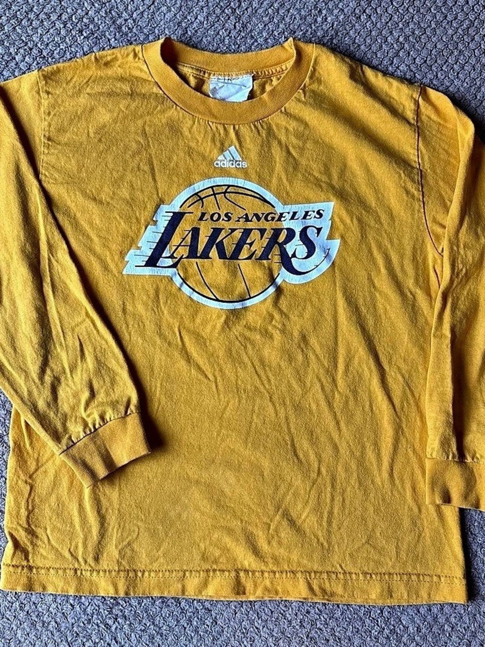 Adidas NBA Los Angeles Lakers Long Sleeve Shirt Graphic Tee Size Large Boys